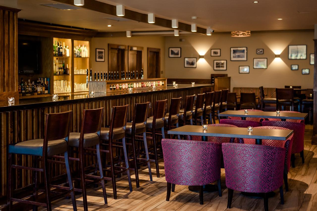 Rochestown Lodge Hotel Dun Laoghaire Exterior photo